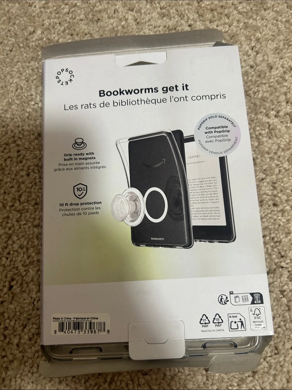 PopSocket PopCase Kindle MagSafe Fox on Bookshelf Green Cover